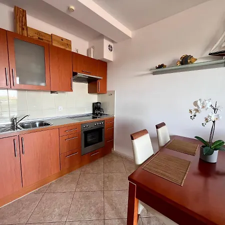 Apartament Lux Kolobrzeg Exterior photo